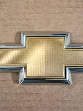 2016-2019 Chevrolet Cruze Gold Bowtie Emblem - Gold/Chrome Rear Trunk